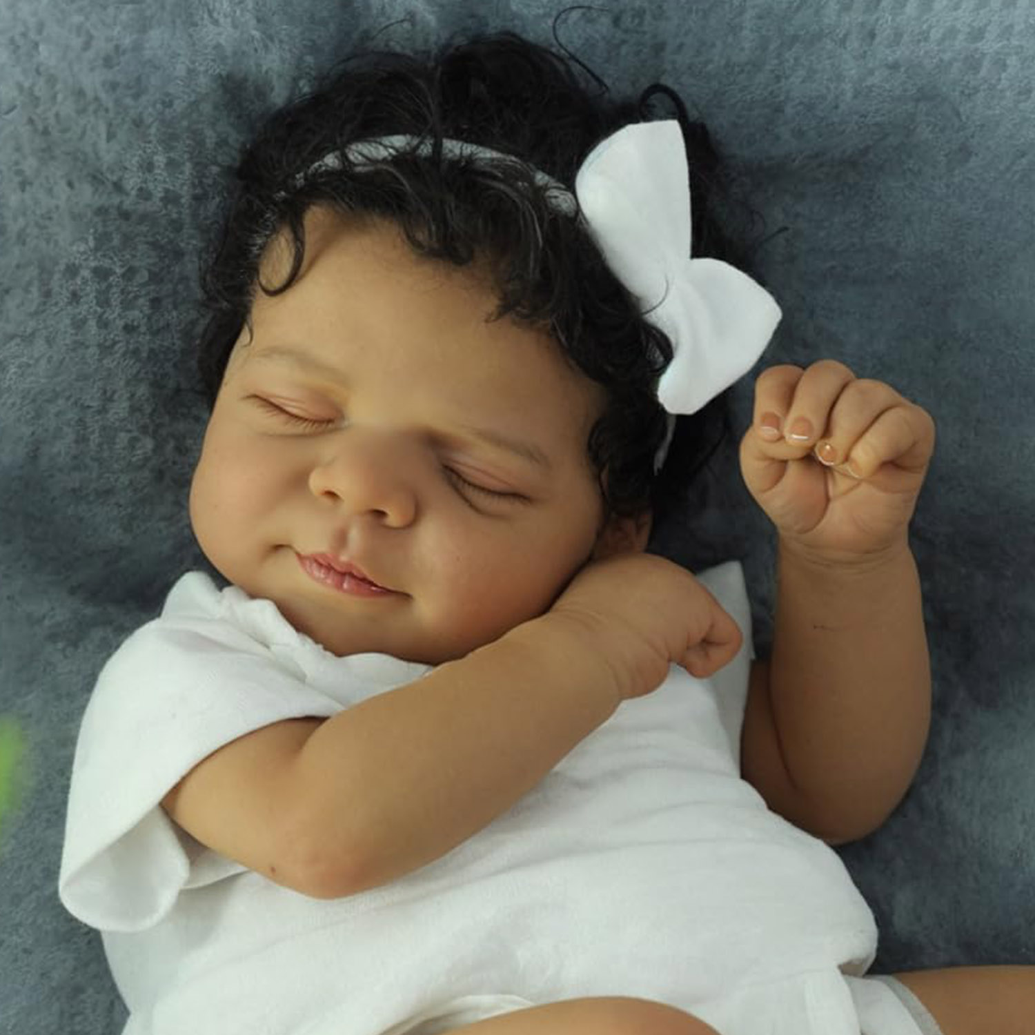 Pascale Dark Skin 19inch Soft  - Baby Products For Curly Hair 评论和价格